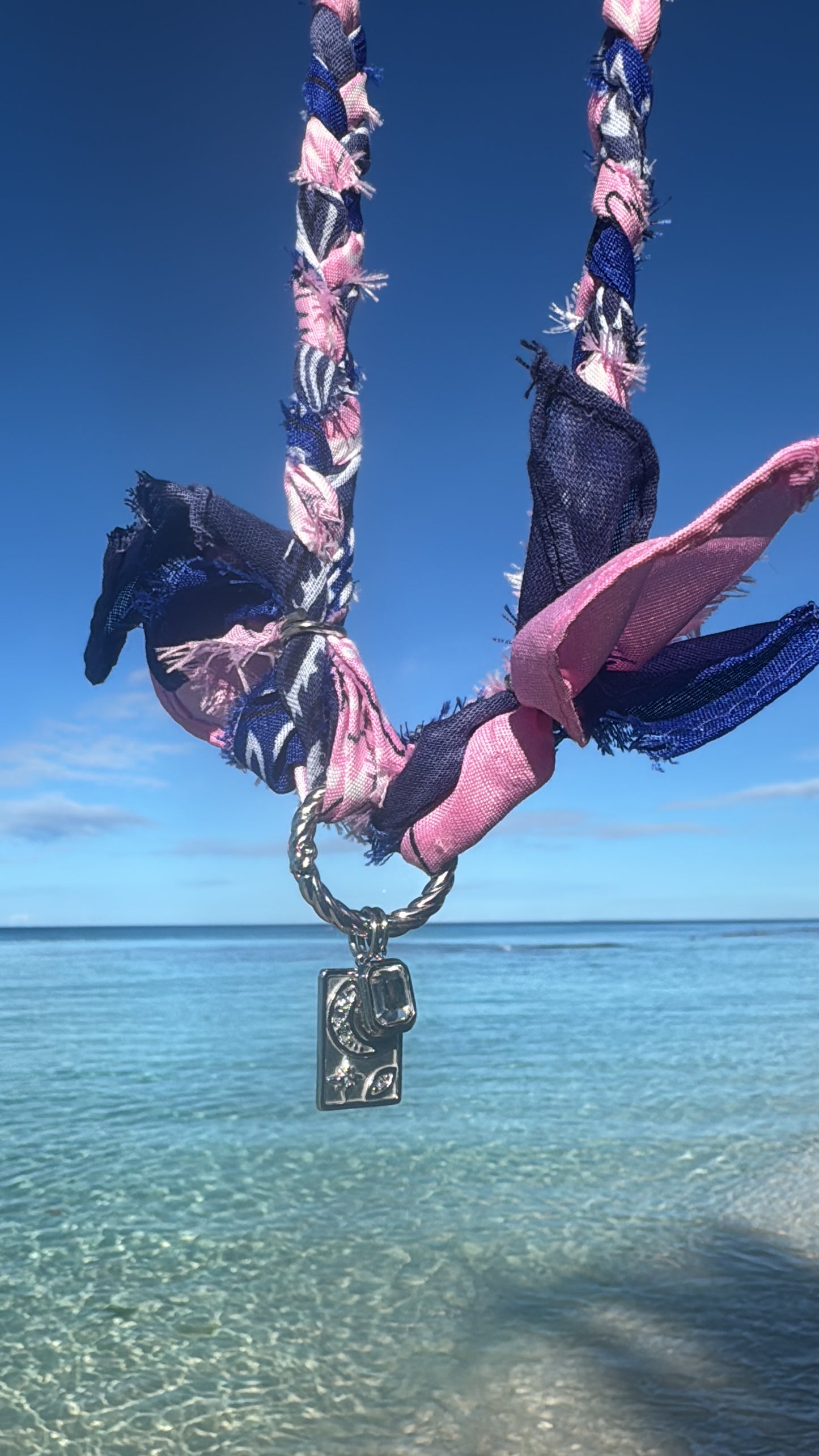 Collana Isla