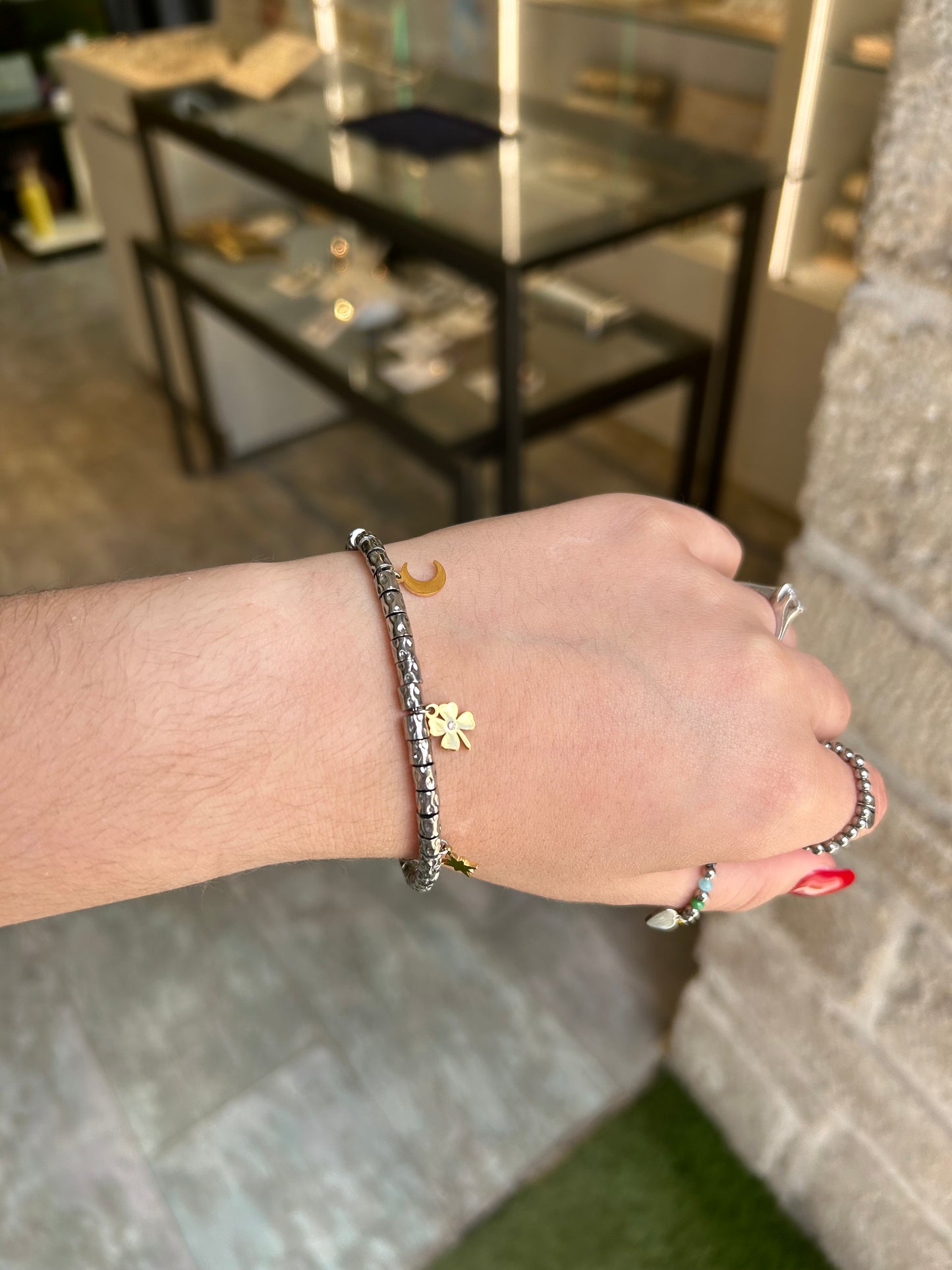 Symbol bracelet