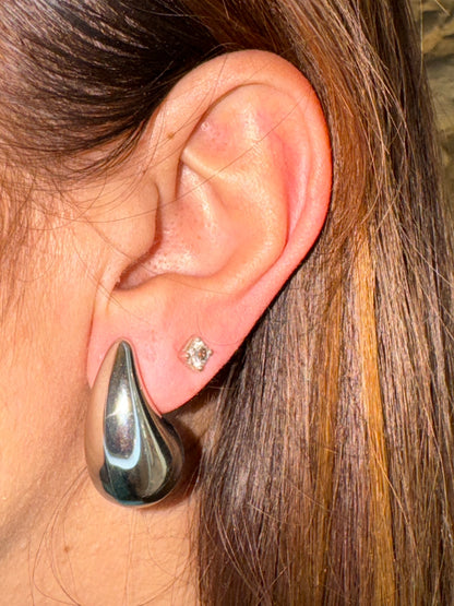 Trendy Teardrop Earring