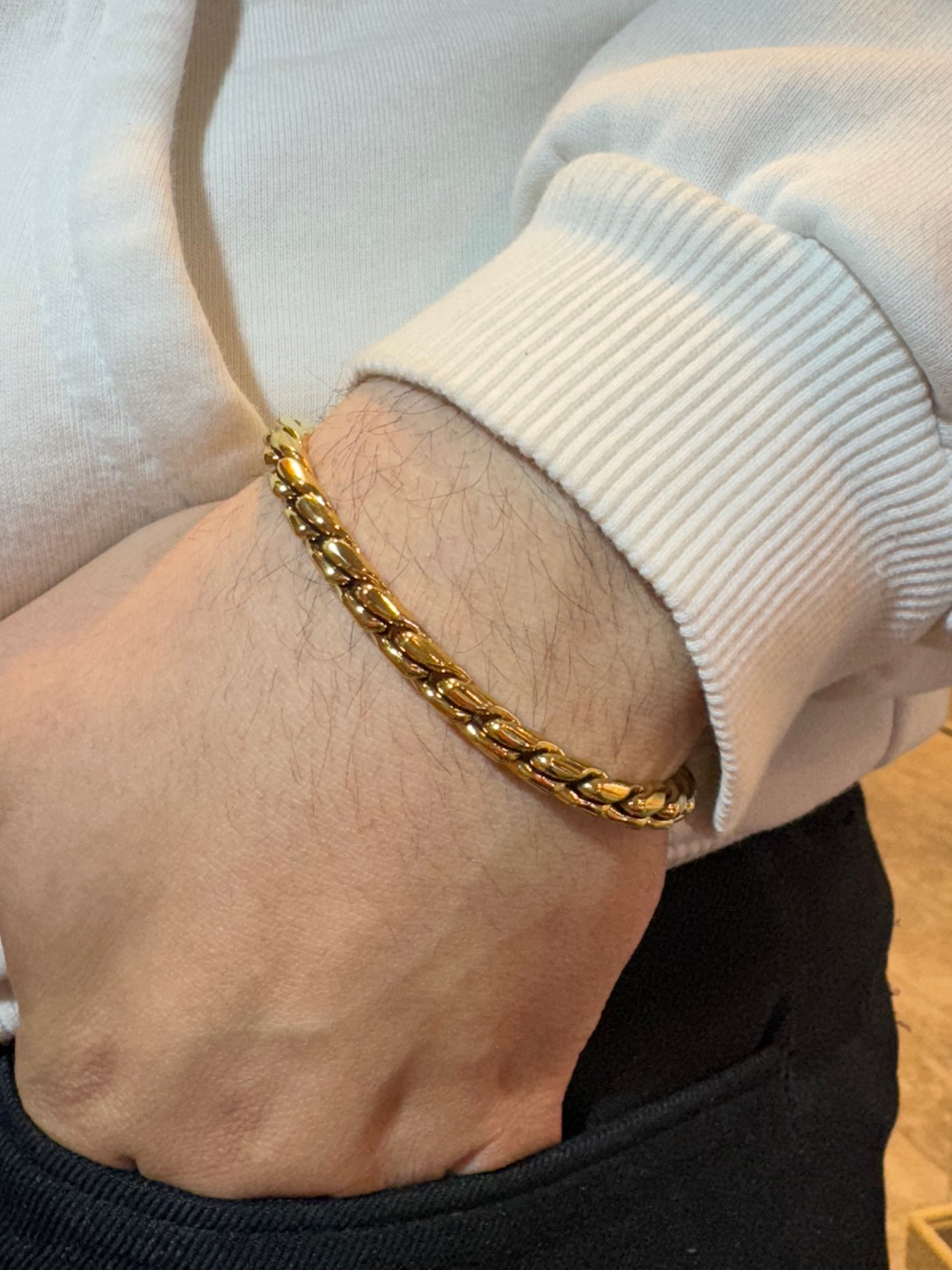 Golden Elegance Man Bracelet